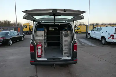 Volkswagen T6 Transporter 2.0 TDI 4Motion Hoch Lang T6 Transporter 2.0 TDI 4Motion Hoch Lang
