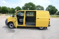 Volkswagen T5 Transporter 2.0 TDI PARKTRONIK - Thumbnail 8