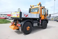 Unimog U400  405/12 AHK KLIMA ZAPFWELLE vorn - Thumbnail 5