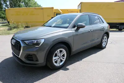 Audi Q3 35 TDI Advanced Klima AHK Tempomat Q3 35 TDI Advanced Klima AHK Tempomat