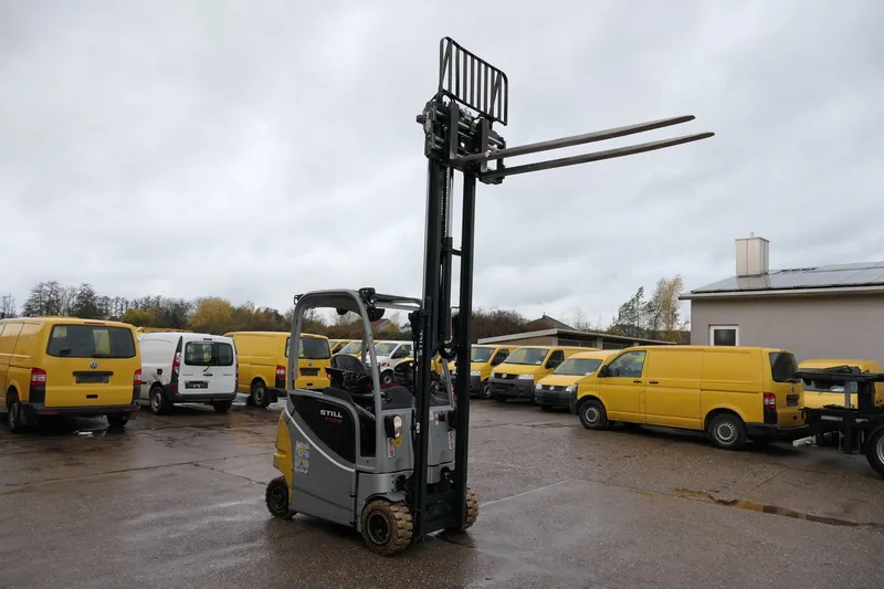 Still RX 20-18P/H 4-RAD DUPLEX - Image 1