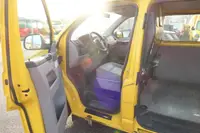 Volkswagen T5 Transporter 2.0 TDI PARKTRONIK EURO-5 - Thumbnail 9