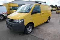 Volkswagen T5 Transporter 2.0 TDI PARKTRONIK EURO-5 - Thumbnail 1