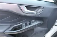 Ford Focus Turnier Titanium X KLIMA NAVI - Thumbnail 18