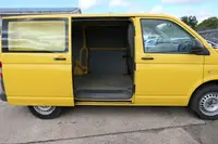 Volkswagen T5 Transporter 2.0 TDI PARKTRONIK EURO-5 - Thumbnail 6