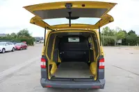 Volkswagen T5 Transporter 2.0 TDI PARKTRONIK - Thumbnail 10