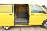 Volkswagen T5 Transporter 2.0 TDI PARKTRONIK EURO-5 - Thumbnail 9