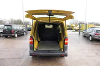 Volkswagen T5 Transporter 1.9 TDI PARKTRONIK - Thumbnail 6