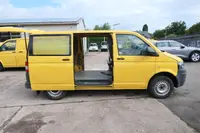 Volkswagen T5 Transporter 2.0 TDI PARKTRONIK - Thumbnail 9