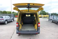 Volkswagen T5 Transporter 2.0 TDI PARKTRONIK - Thumbnail 6