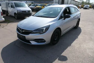 Opel Astra K Sports Tourer Edition 120 Jahre Astra K Sports Tourer Edition 120 Jahre