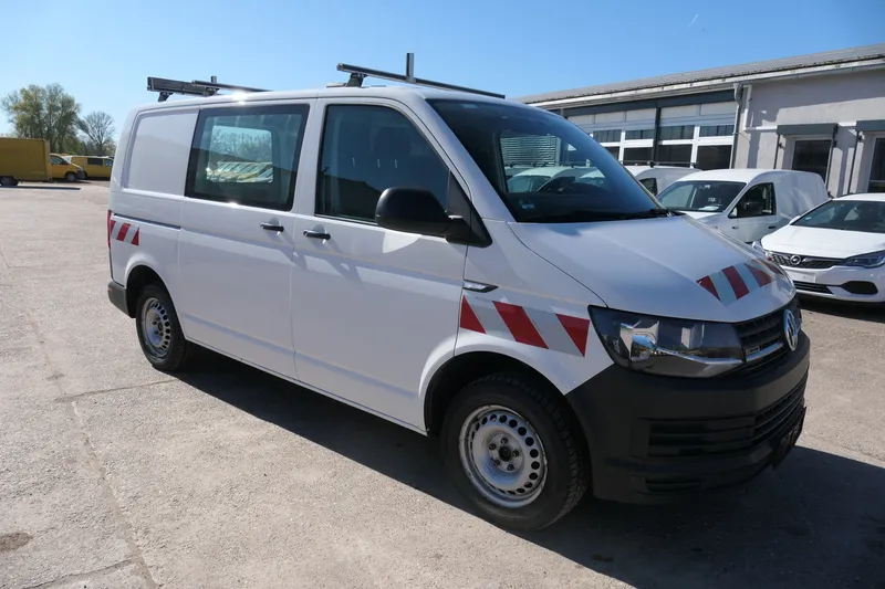 Volkswagen T6 Transporter 2.0 TDI 4Motion 3Sitzer KLIMA AHK - Image 1