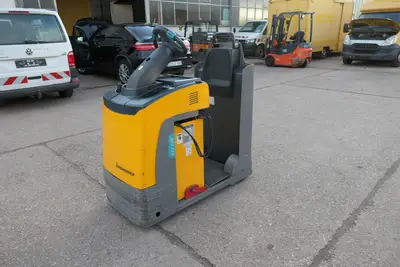Jungheinrich EZS 130 Schlepper Batterie 06/2021 EZS 130 Schlepper Batterie 06/2021