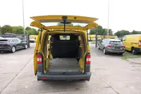Volkswagen T5 Transporter 2.0 TDI PARKTRONIK - Thumbnail 8