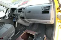 Volkswagen T5 Transporter 2.0 TDI PARKTRONIK - Thumbnail 8