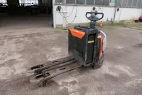 Toyota Levio LPE 200 - Thumbnail 2