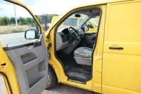 Volkswagen T5 Transporter 2.0 TDI PARKTRONIK - Thumbnail 6