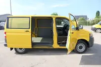 Volkswagen T5 Transporter 2.0 TDI PARKTRONIK - Thumbnail 9