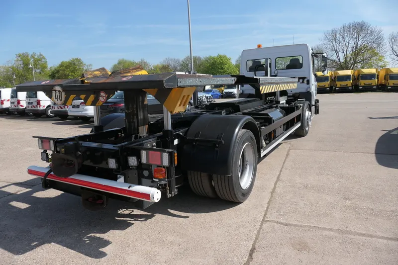 Mercedes-Benz Kamag Wiesel WBH 25 Wiesel Umsetzfahrzeug - Image 1