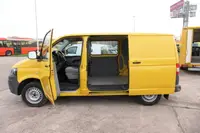 Volkswagen T5 Transporter 2.0 TDI 2-Sitzer - Thumbnail 10