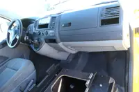 Volkswagen T5 Transporter 2.0 TDI PARKTRONIK - Thumbnail 8