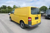 Volkswagen T5 Transporter 2.0 TDI - Thumbnail 4