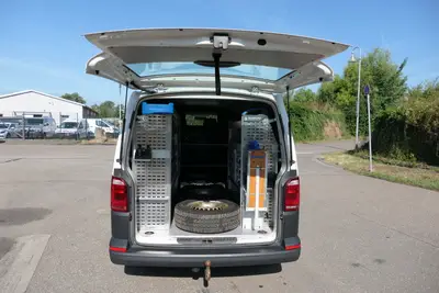 Volkswagen T6 Transporter 2.0 TDI lang 4Motion KLIMA T6 Transporter 2.0 TDI lang 4Motion KLIMA