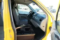 Volkswagen T5 Transporter 2.0 TDI PARKTRONIK EURO-5 - Thumbnail 8
