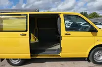 Volkswagen T5 Transporter 2.0 TDI PARKTRONIK EURO-5 - Thumbnail 6