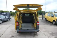Volkswagen T5 Transporter 2.0 TDI PARKTRONIK EURO-5 - Thumbnail 8