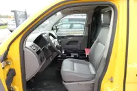 Volkswagen T5 Transporter 1.9 TDI PARKTRONIK - Thumbnail 11