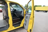 Volkswagen T5 Transporter 2.0 TDI PARKTRONIK - Thumbnail 10