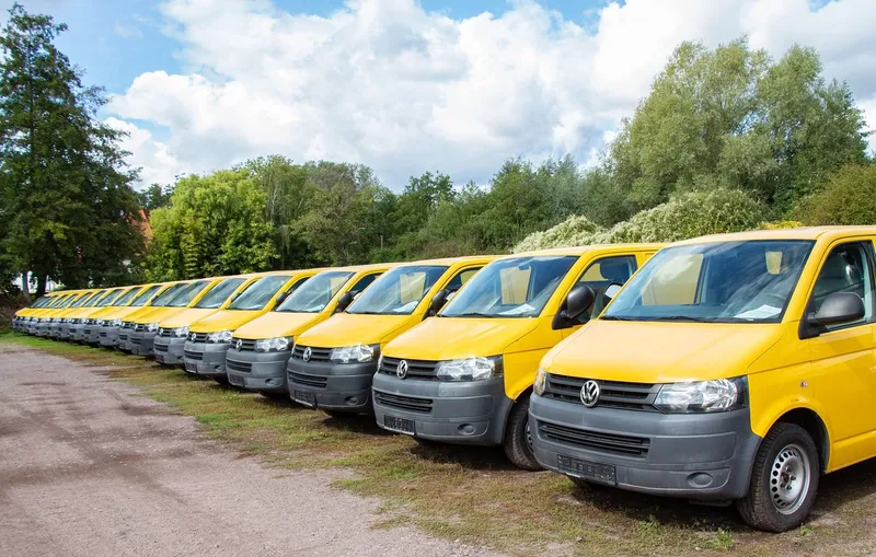 Volkswagen T5 Transporter 2.0 TDI PARKTRONIK EURO-5 - Image 1