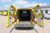 Volkswagen T5 Transporter 2.0 TDI 2-Sitzer Flügeltüren EUR5 - Thumbnail 1