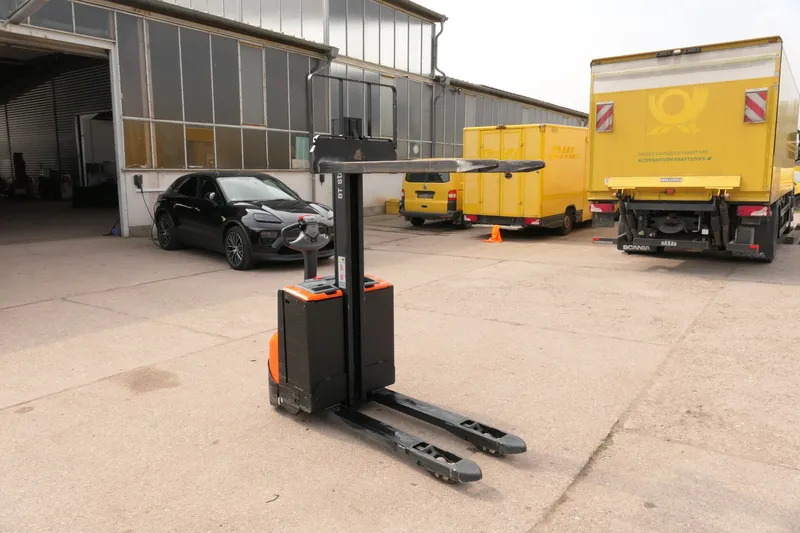 Toyota SWE 080L Batterie 12/2022 - Image 1