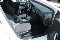 Opel Astra Sports Tourer 1.5 CDTI KLIMA - Thumbnail 5