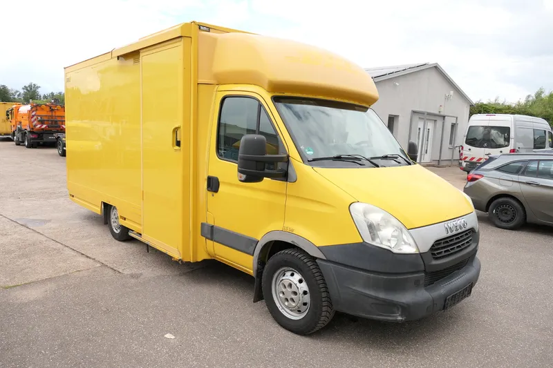 Iveco Daily 35 S11 C30C AUTOMATIK KAMERA MAXI - Image 1